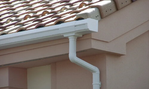 Gutter, Downspout & Roofline Maintenance